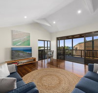 Emerald Seas Beach House - Mackay Tourism