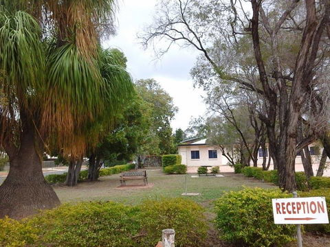 Emerald Tower Motor Inn - Mackay Tourism 2