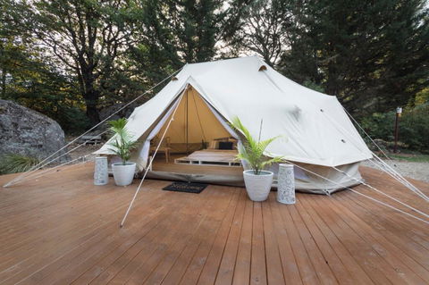 Emperor Tent In Yackandandah - Mackay Tourism 0