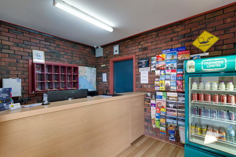 Enfield Motel - Mackay Tourism 0