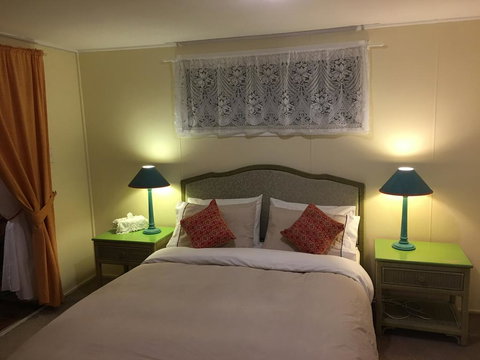 English Gardens - Forest Spa Suite - Mackay Tourism 2