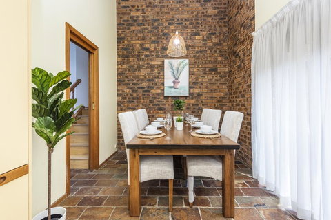 Epping 3BR 3BA Fast Wifi Easy Parking House - Mackay Tourism 3