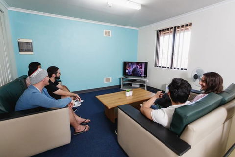 Erica Underwood House 6 Bedroom Flat - Mackay Tourism 1