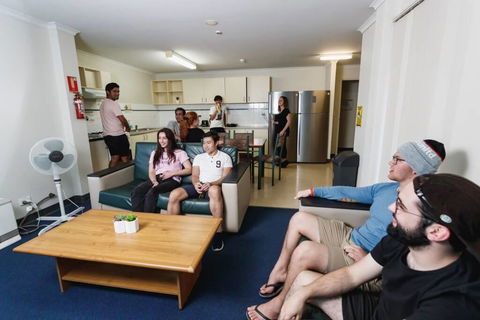 Erica Underwood House 6 Bedroom Flat - Mackay Tourism 2