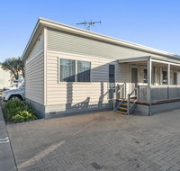 Esperance Bay Holiday Park - Mackay Tourism