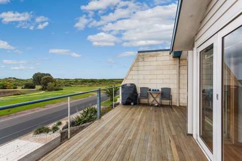Esplanade Frontage 219a - Mackay Tourism 3