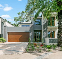 Esprit Luxury Retreat Palm Cove - Mackay Tourism