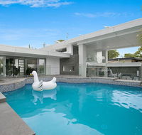 Essence of Broadbeach - Mackay Tourism