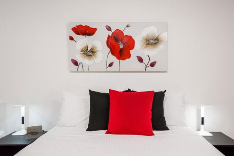 Euroa Motor Inn - Mackay Tourism 0