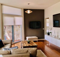 Exclusive Anglesea River Beach Apartment - Mackay Tourism