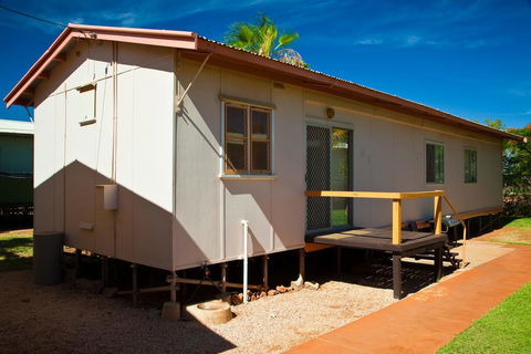 Exmouth Villas Unit 29 - Affordable 3 Bedroom Villa With A Great Location - Mackay Tourism 1