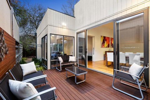 FAIRSEA RETREAT - RYE - Mackay Tourism 3