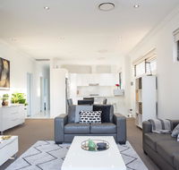 Family Size Apartment Close to Westmead Hospital - Mackay Tourism