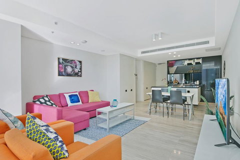 Fancy 1BED APT In Haymarket Walk To Central Station NHA178-17 - Mackay Tourism 1