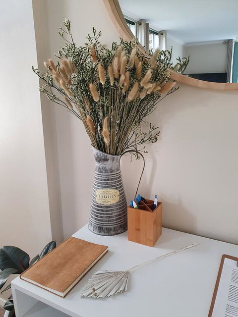 Farm Stay Lowana, Strahan - Mackay Tourism 1