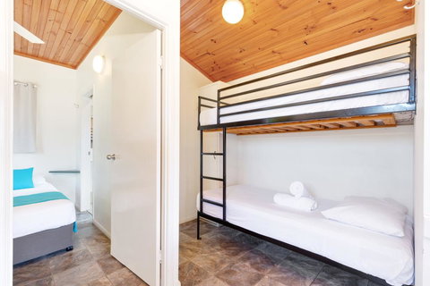 Fisherman's Beach Holiday Park - Mackay Tourism 2