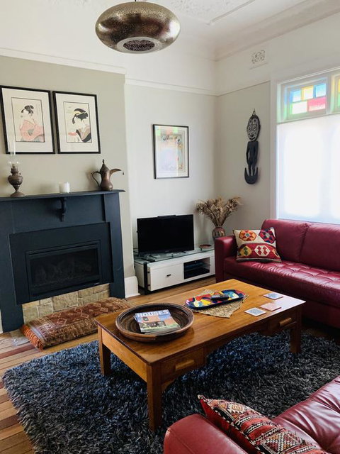 Frangipani House Cooks Hill - Mackay Tourism 3