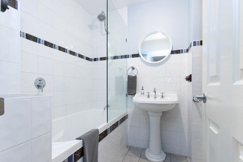 Fremantle Bed & Breakfast - Mackay Tourism 1