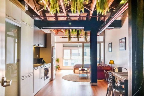 Funky New York Loft In Darlinghurst! - Mackay Tourism 0