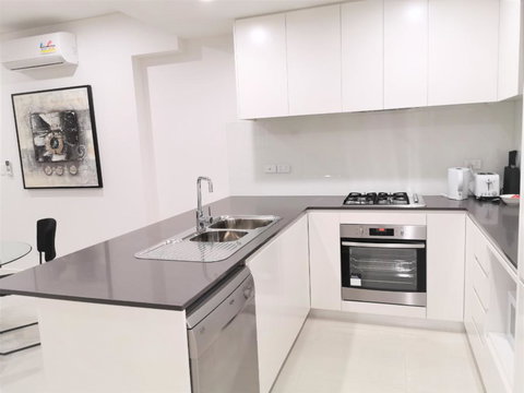 G04 Courtyard Apartment - Mackay Tourism 0