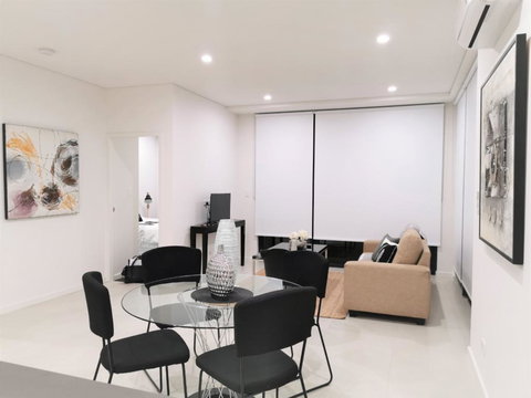 G04 Courtyard Apartment - Mackay Tourism 2