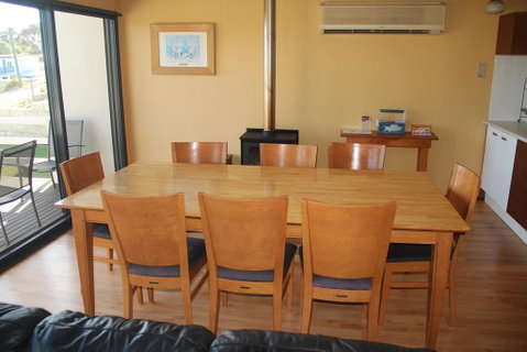 Gabbadah Beach House - Mackay Tourism 3