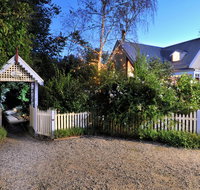 Gembrook Cottages - Mackay Tourism
