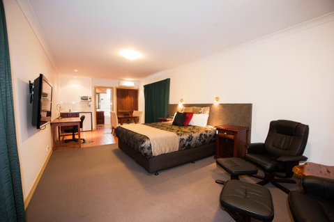 Georgian Motor Lodge - Mackay Tourism 3
