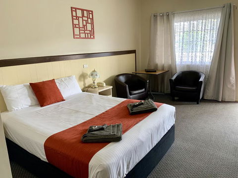 Gilgandra Motel - Mackay Tourism 2