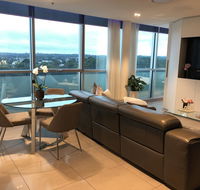 Glasshouse Apartment - at Parramatta - Mackay Tourism