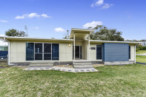 Glen River House - Mackay Tourism 0