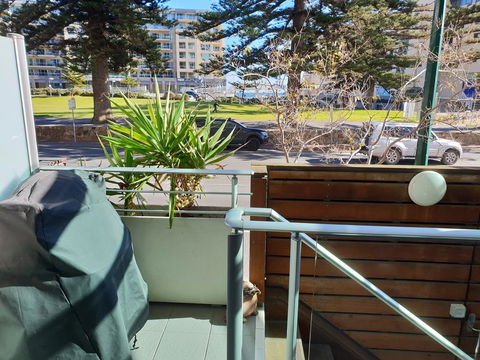 Glenelg Getaway 3 Bedroom Apartment - Mackay Tourism 2