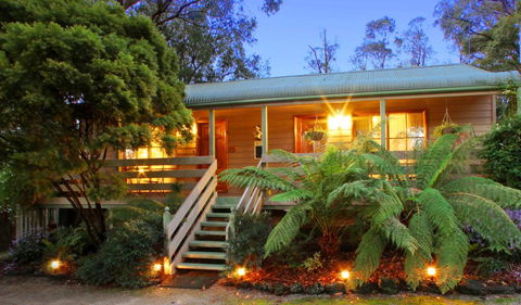 Glenview Retreat Luxury Accommodation - Mackay Tourism 0