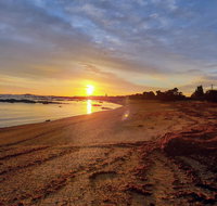 Goat Island Bungalow - Mackay Tourism