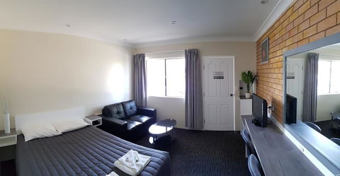 Goldfields Motel - Mackay Tourism 3