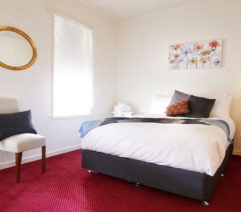 Grand Central Hotel - Mackay Tourism 2