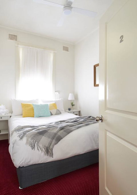 Grand Central Hotel - Mackay Tourism 3