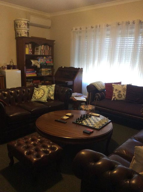 Grandhouse York Guesthouse - Mackay Tourism 3