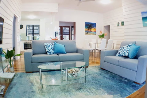 Great Northern Beach House - Mackay Tourism 0