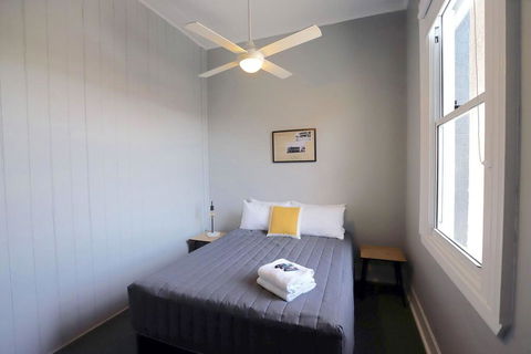 Great Northern Hotel - Mackay Tourism 0