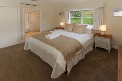 Gypsy Willows - Mackay Tourism 3