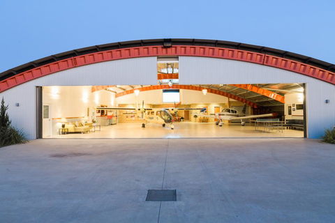 Hangar House Mudgee - Mackay Tourism 0