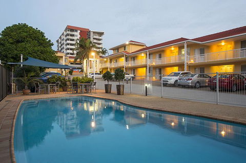 Harbour Sails Motor Inn - Mackay Tourism 0
