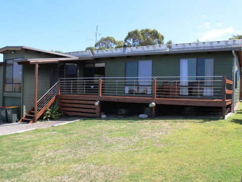 Hazards House - Mackay Tourism 0