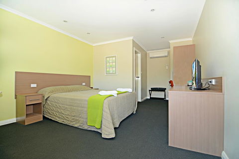 Heritage Hotel - Mackay Tourism 1