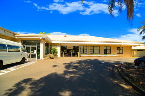 Heritage Hotel - Mackay Tourism 0