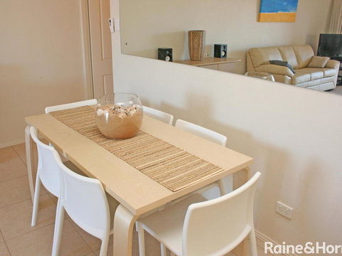 Hi Surf #4 - 4/101 Avoca Drive, Avoca Beach - Mackay Tourism 3