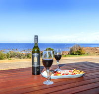 High Tide - Wallaroo Beachfront Property - Pet-Friendly - Mackay Tourism