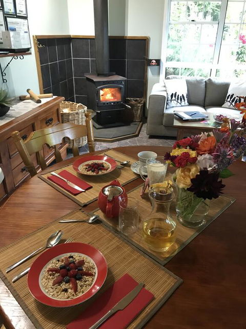 Hillside Bed And Breakfast - Mackay Tourism 2