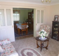 Hillview B  B Forbes - Mackay Tourism